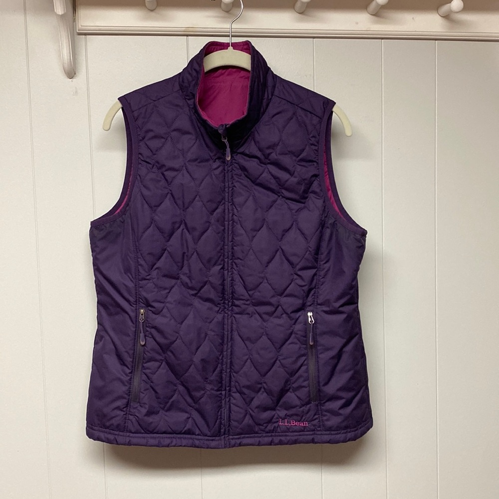 L.L. Bean Reversible vest: Purple and Magenta. Size Medium